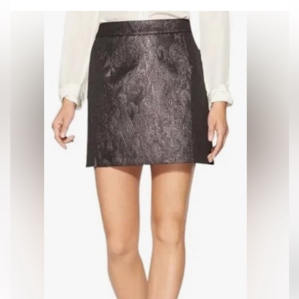 Elegant Black Textured Skirt